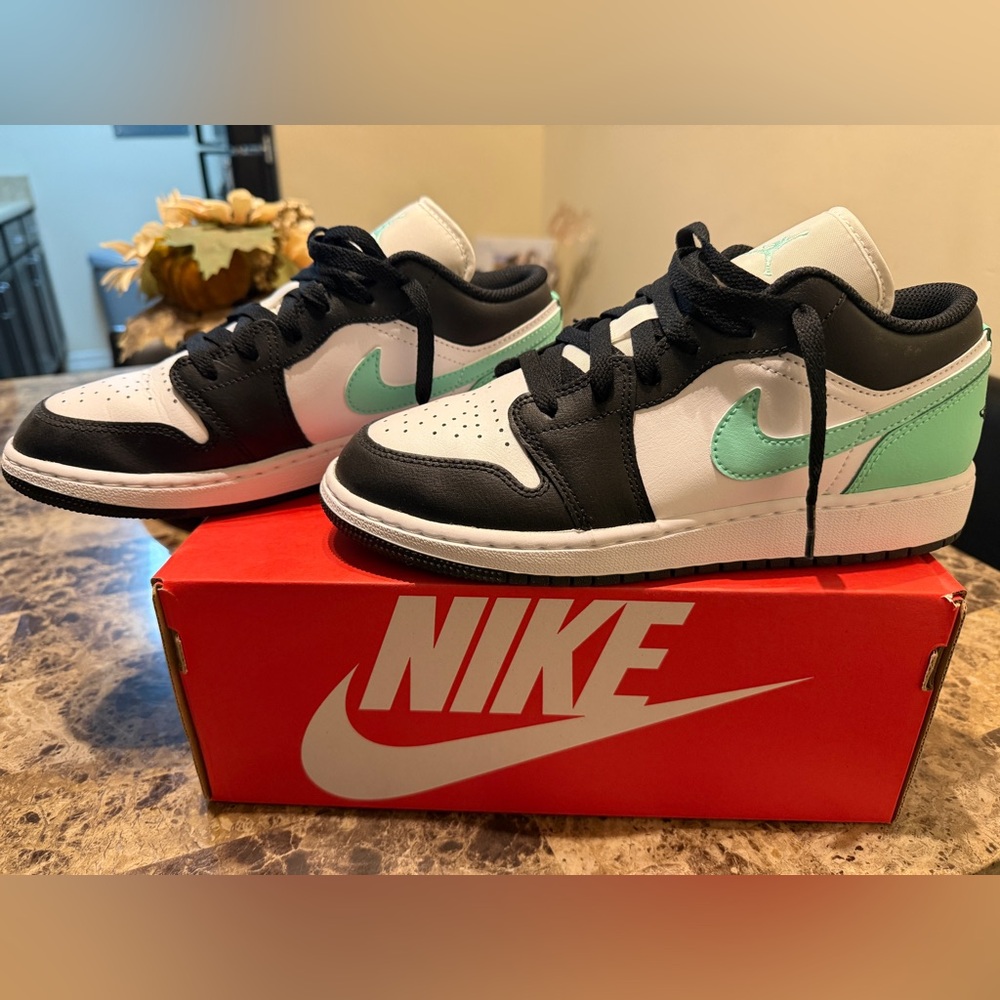 Jordan Kids' Black and Mint Sneakers